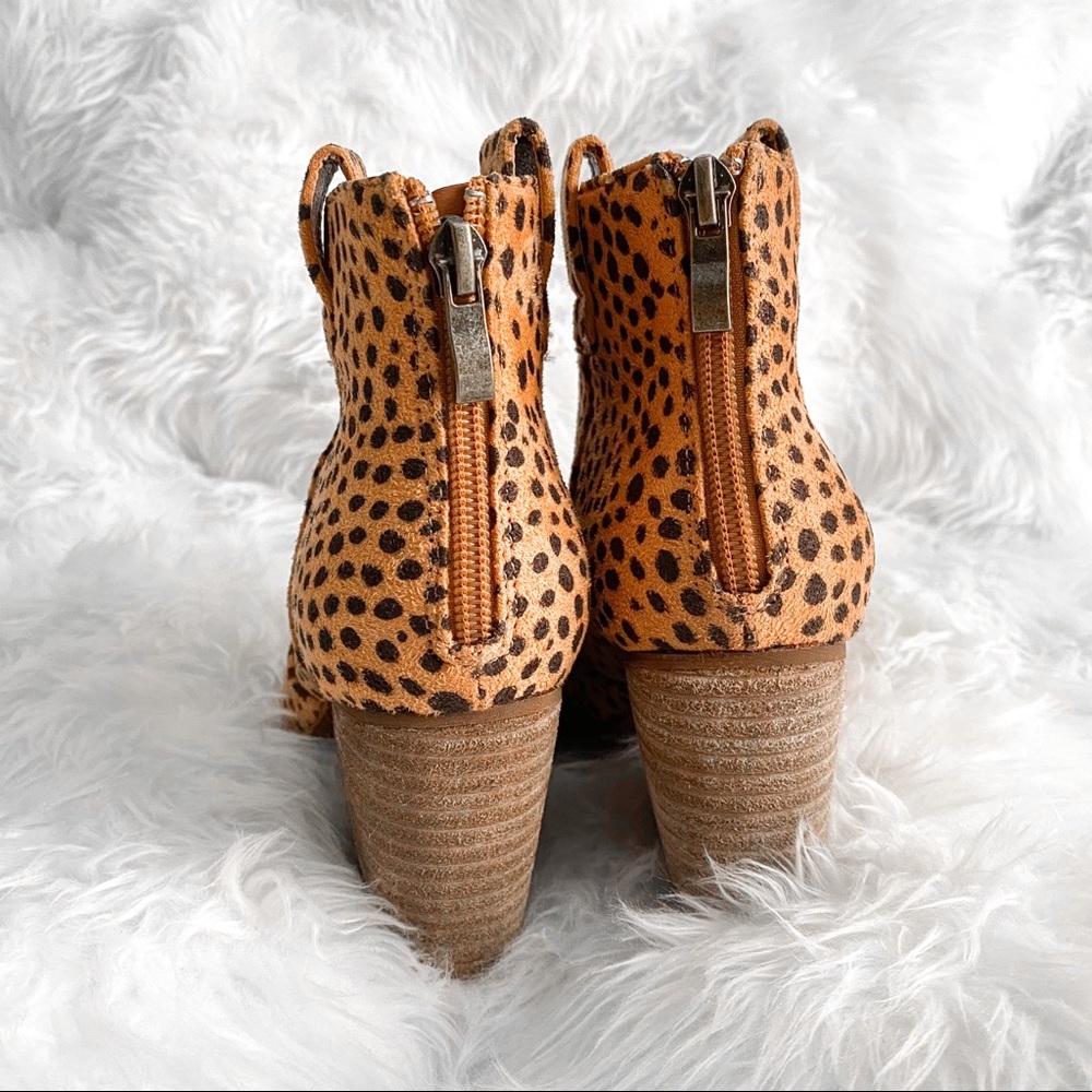 NWOT Boutique Leopard Booties - Picture 2 of 8